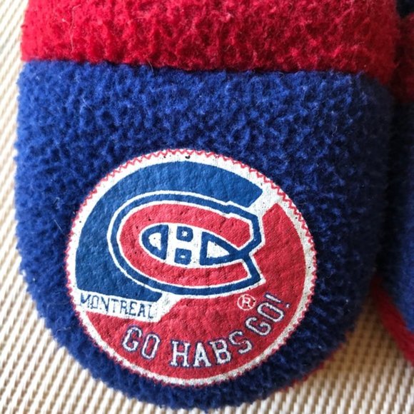 Kid’s authorized NHL Canadiens slippers size 5 - 6 - Picture 4 of 6